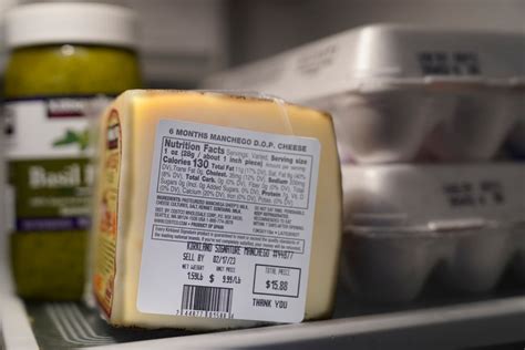 Editorial: Fix California's misleading food expiration labels