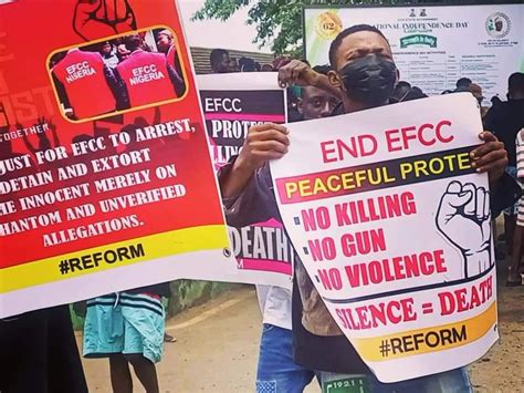 Like Delta Ibadan Youths Stage Protest Against Efcc Photos