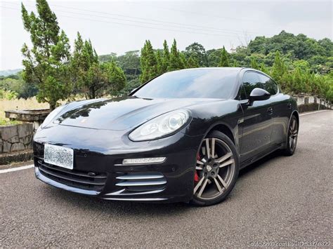 Porsche保時捷 Panamera 阿宏嚴選2014總代理 Panamera4 吸門 運動跑排 頂級百萬選配 超級美