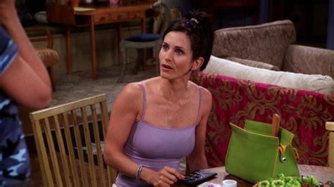 Courteney Cox Reveals The ‘Flakey’ Cast Member Who Prevented The ...