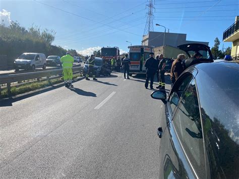 L Incidente A San Filippo Del Mela Operata La Enne Gravissima