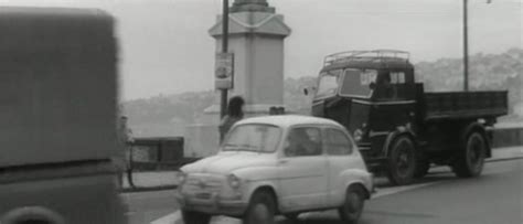 IMCDb Org 1961 Fiat 600 D 100D In Les Plus Belles Escroqueries Du