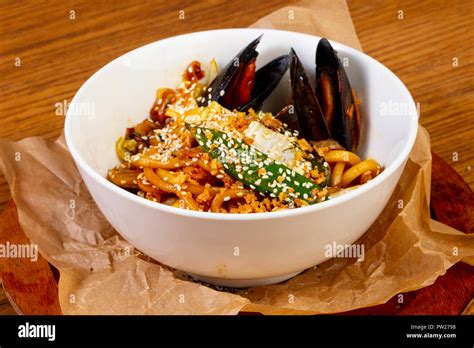 Pasta With Seafood And Sesam Seeds Stock Photo Alamy