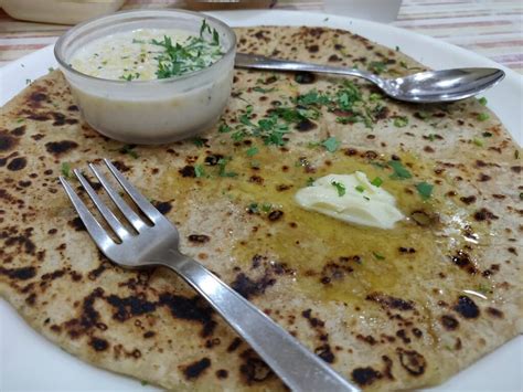 How to Make Punjabi Aloo Paratha Recipe at Home?