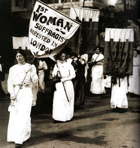 Suffragettes marching to protest the first arrest of a suffragette in ...