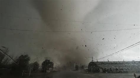 Video Footage of the Perryton, Texas Tornado and Its Aftermath