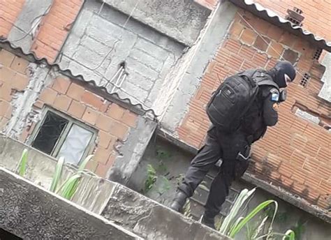 Policial militar é baleado durante operação na favela de Acari na Zona