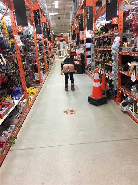 Flashing In Home Depot Scrolller