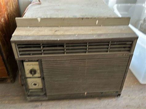 Goldstar Air Conditioner Untested Isabell Auction