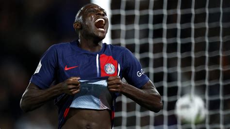 Foot Mercato 🔵 Psg Kolo Muani A Réalisé Son Rêve Shango Media