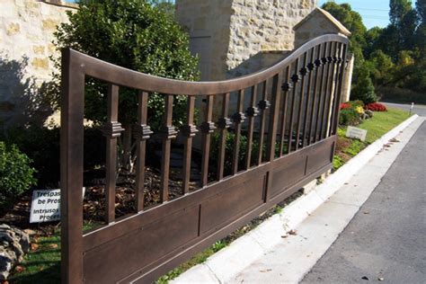 Fence Materials And Uses: Framing A Beautiful Property Picture