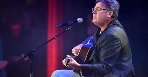 Vince Gill speaks out against sexual abuse, shares his personal story