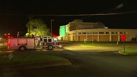 Florida Jail Blast Kills 2 Inmates Injures Dozens Wgn Tv