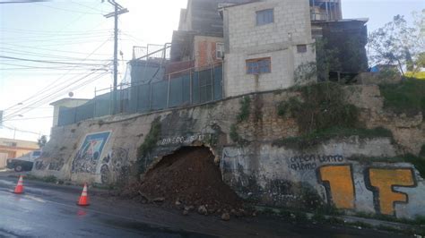 VIDEO Muro de contención colapsa en la colonia Altamira