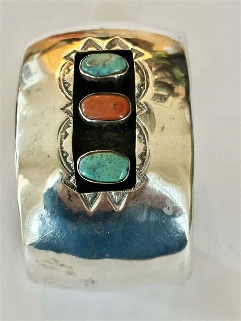 Vintage Wide Navajo Sterling Silver Shadow Box Turquo Gem