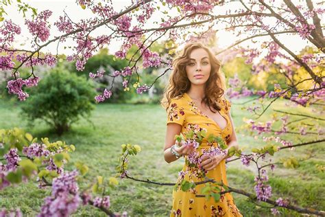 2200x1468 Woman Pink Flower Dress Model Depth Of Field Blossom Brunette Girl Spring