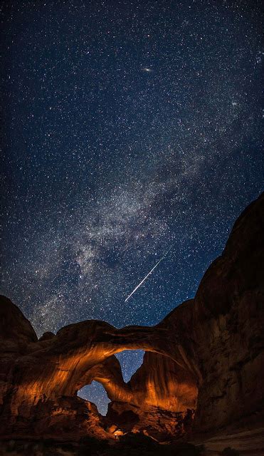 Meteor And The Milky Way Galaxy Seen Over Arches National Park Earth Blog