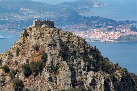 Grande Traversata Elbana Un Trekking Sull Isola Che Non C Ma Che Si