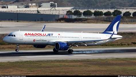 TC LUJ Anadolu Jet Airbus A321 271NX Photo By Mehmed Bekir Cakmak ID