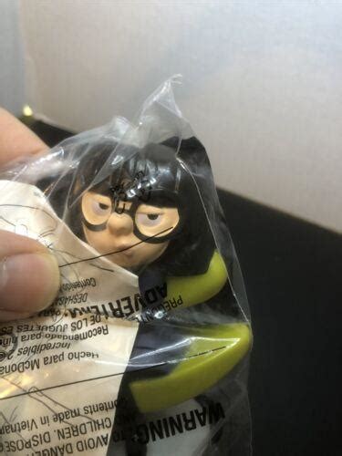 Sealed Pixar Incredibles 2 Edna Mode Mcdonalds Happy Meal Toy 9 Disney New 2018 3778367890