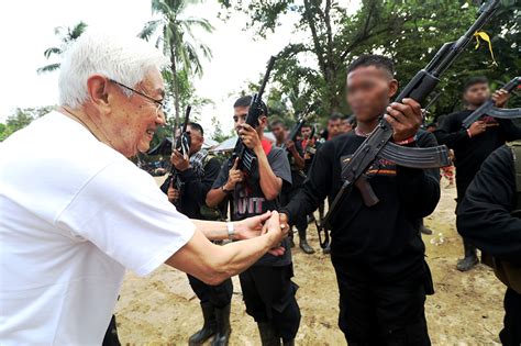 Peace Adviser Meets Guerrilla Fighters Davao Today