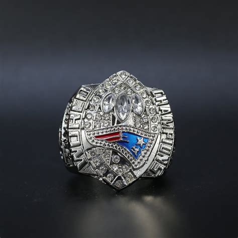 New England Patriots 2004 Tom Brady Super Bowl championship ring - MVP Ring