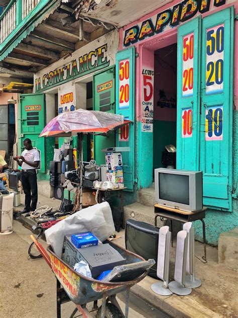 Travel guide to cap haitien and my experience crossing the border from