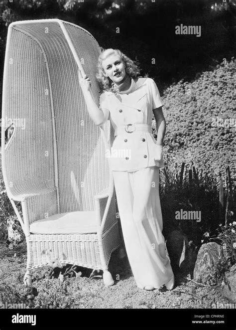 Ginger Rogers, 1935 Stock Photo - Alamy