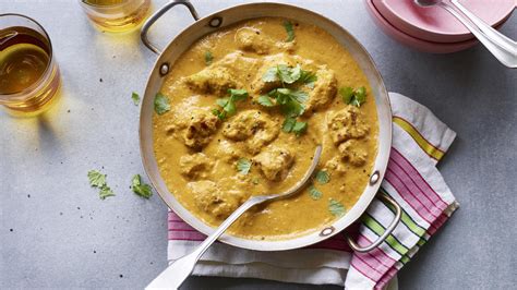 Easy Chicken Korma Recipe Bbc Food