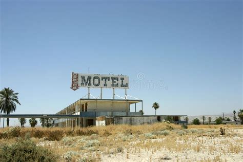 Abandoned Buildings Abandoned Places Palm Springs Motels Old Gas