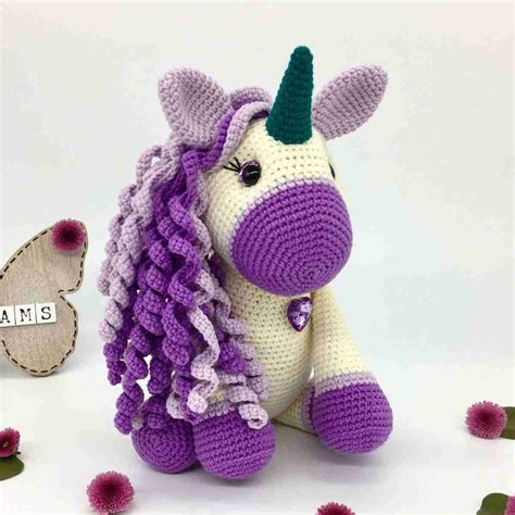 Free Unicorn Crochet Pattern Easy To Follow Amigurumi Cuddly