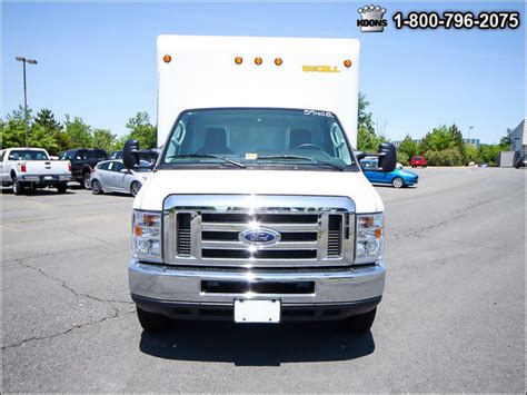 pdv parcel delivery vanbox truckflat floorrampwalk  access