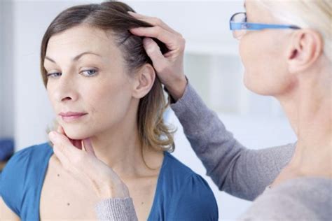 Female Pattern Baldness Cause Symptoms Diagnosis And Treatments