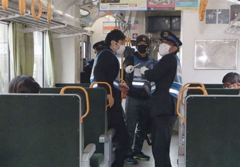 列車内に不審者 乗客をどう守る Jr西 新見駅で警察、消防と訓練47news（よんななニュース）：47都道府県52参加新聞社と共同通信の