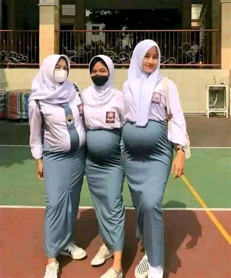 Dihamilin Guru Sma 😭😭😭 Wanita Hamil Gambar Hamil Wanita Bertato