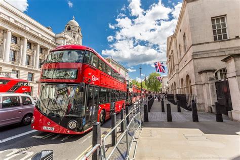 İngilterede Ulaşım British Side İngilterede Eğitim Servisi