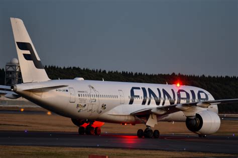 機体記号 OH LWO フィンエアー 航空フォト 飛行機 写真画像 特別塗装機ムーミン FlyTeam フライチーム