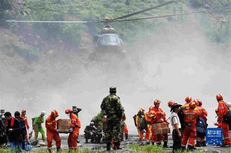 “地动山摇摇不散中华魂魄”——大力弘扬抗震救灾精神 求是网