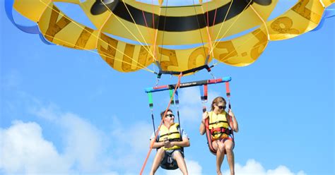 Miami Parasailing W Zatoce Biscayne Bay Getyourguide