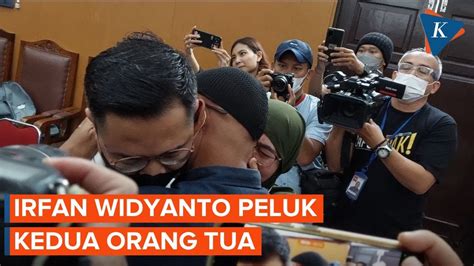 Irfan Widyanto Peluk Orangtua Jelang Sidang Vonis Kasus Obstruction Of