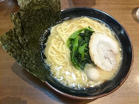 『豚骨醤油ラーメンをいただきました』by かみめぐろ｜一刀家 茅場町店のクチコミ【フォートラベル】