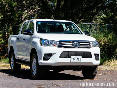 Toyota Hilux 2016 Llega A México Desde 251900 Pesos