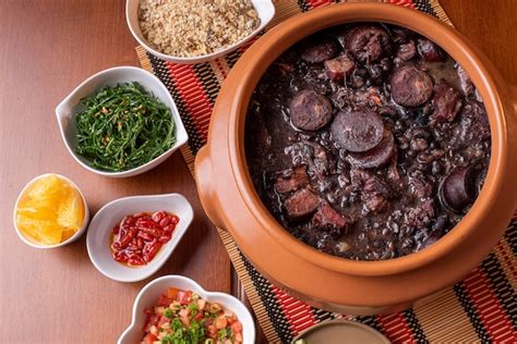 Plato T Pico Brasile O Llamado Feijoada Elaborado Con Frijoles Negros