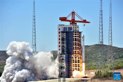 Cohete Gran Marcha C De China Realiza Vuelo Inaugural