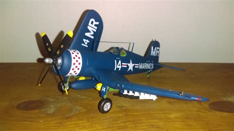 Revell 148 F4u 4 Corsair Finescale Modeler Essential Magazine For