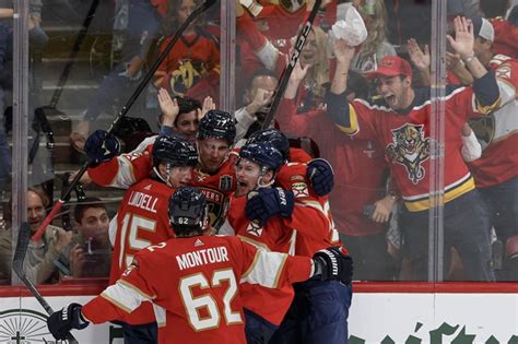 Florida Panthers Take 2 0 Lead Over Oilers In Stanley Cup Finals