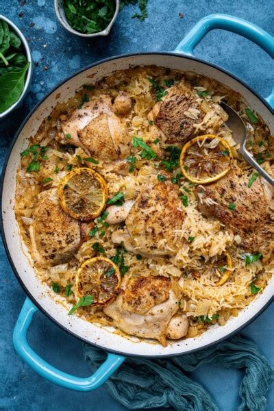 One Pot Greek Chicken And Lemon Rice Supergolden Bakes