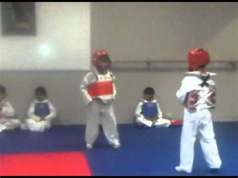 Rafa En Tae Kwon Do Youtube