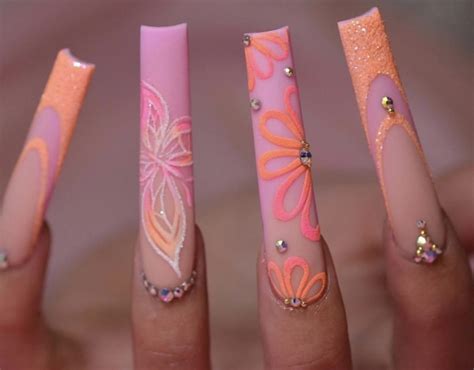 Wanderlust Barbie Behaviour Bling Jet Set Babe Press On Nails Slaylebrity