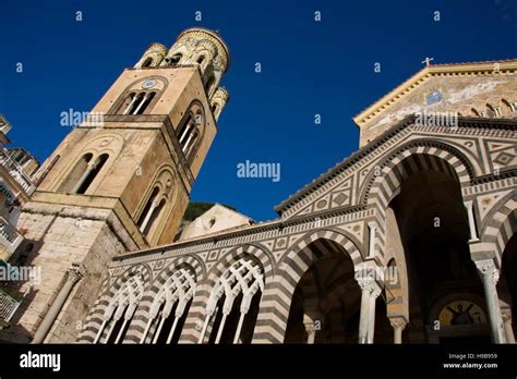 Cattedrale Di Santandrea Duomo Di Amalfi Immagini E Fotografie Stock Ad